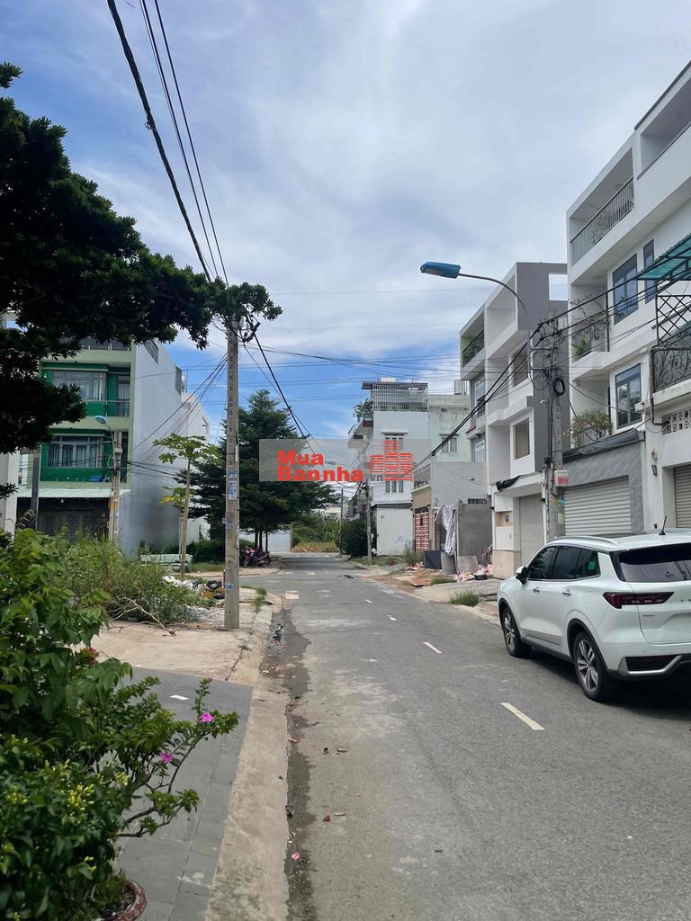 bán cặp nhà liền kề 575m2 sàn tiện làm căn hộ dịch vụ