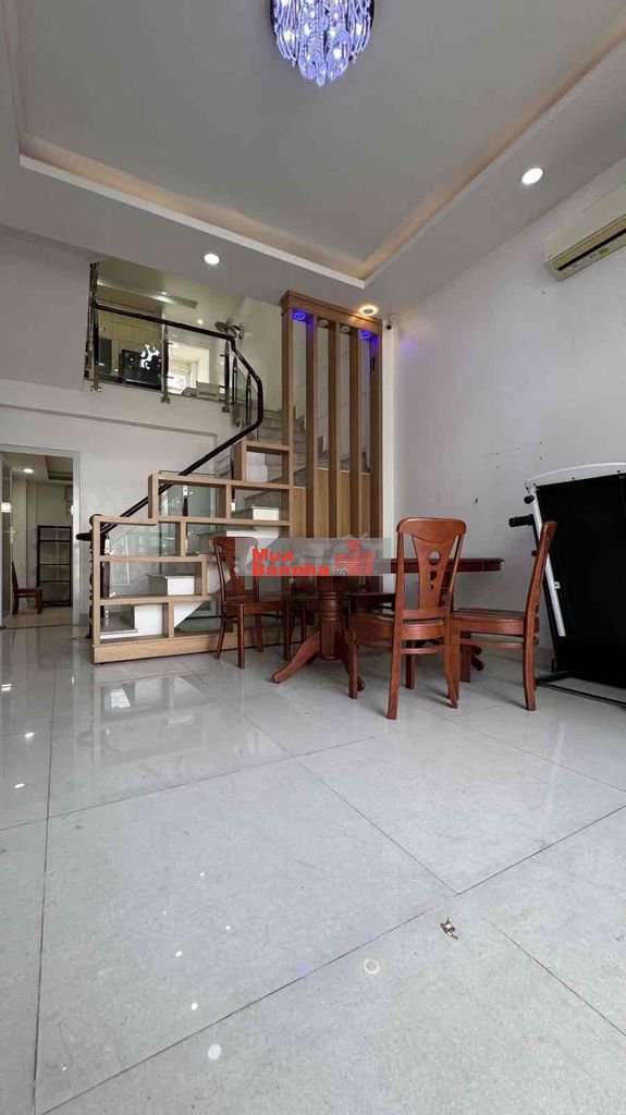 NHÀ MẶT TIỀN ĐƯỜNG 28 cách bệnh viện Lê Văn Thịnh tầm 300m - 4 Tầng