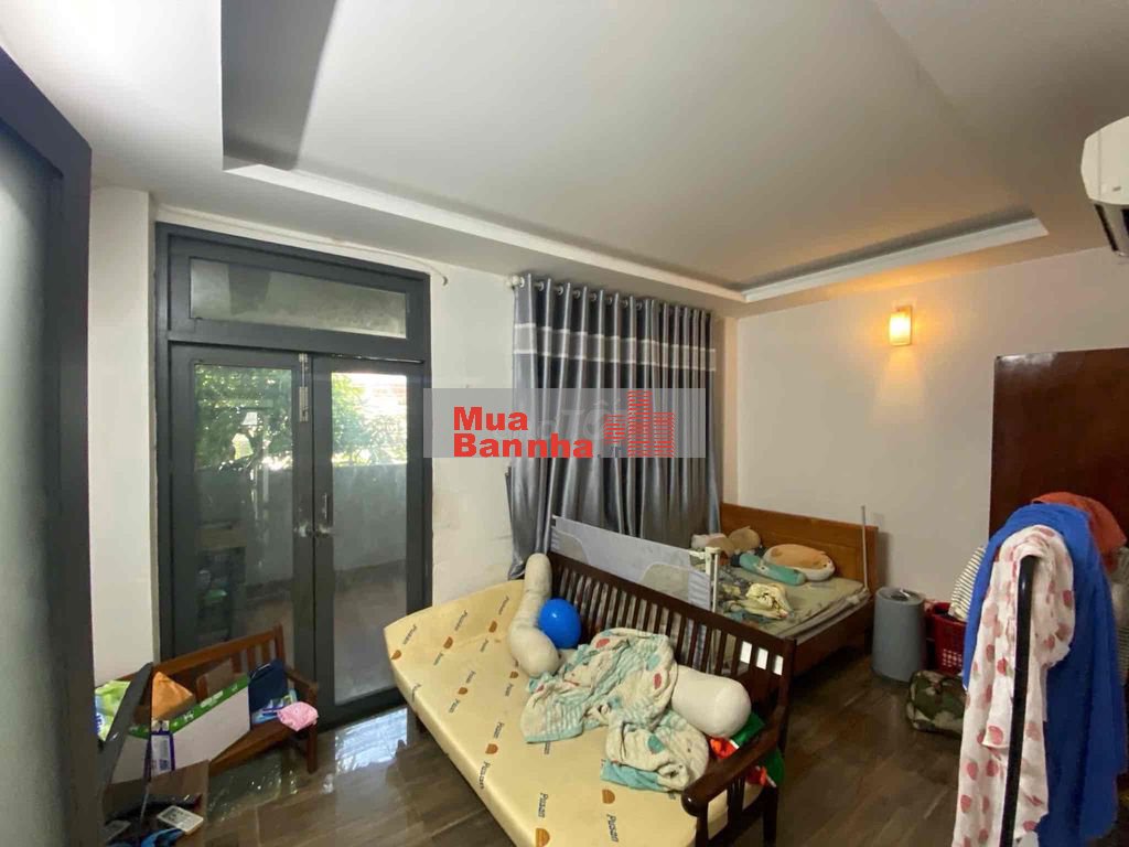 NHÀ 2 MẶT TIỀN NGAY CHƠ 339 Phước Long B 6PN6wc