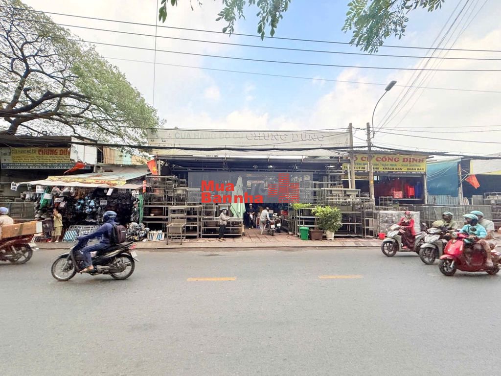 BÁN NHÀ 584 BÌNH LONG 188,2M2, NGANG 4, DÀI 48 SÁT AEON TÂN PHÚ 11,8TỶ
