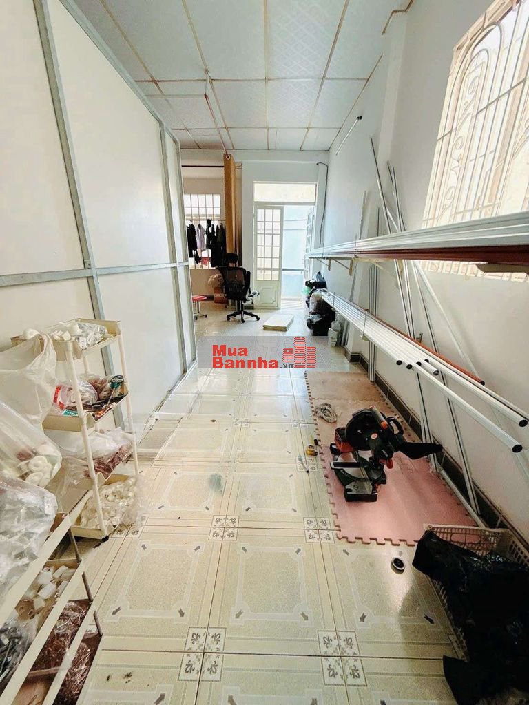 bán nhà mặt đất tiền Phạm Thế Hiển