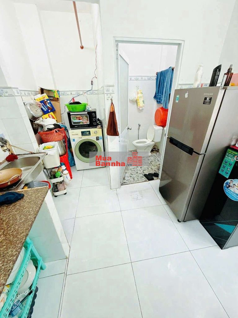 bán nhà mặt đất tiền Phạm Thế Hiển