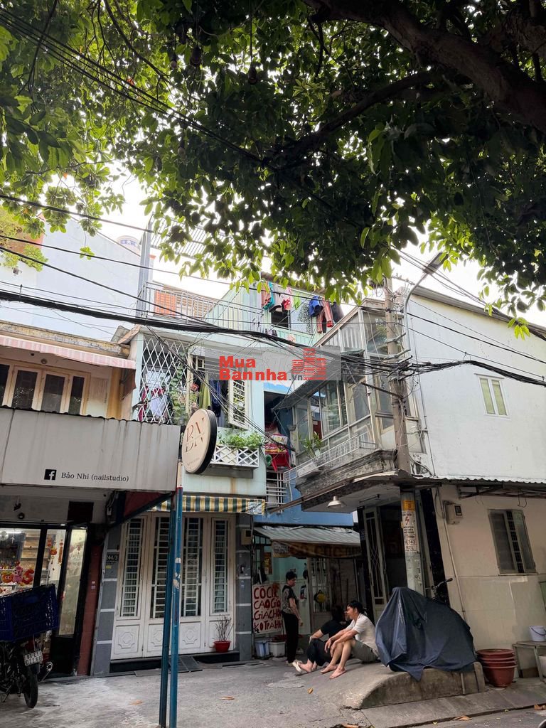 bán nhà hẻm xe tải 8m 3x3 3 tầng
