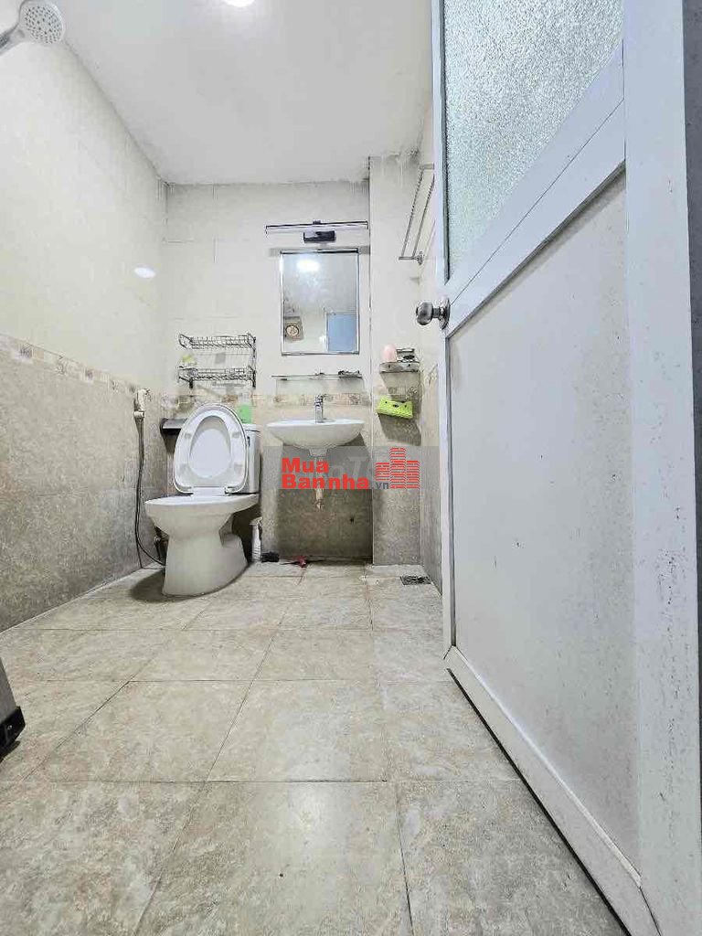 PHỐ TRƯƠNG ĐỊNH CĂN GÓC 2THOÁNG 5TẦNG NGÕ BA GÁC TT BÁCH KINH XÂY.