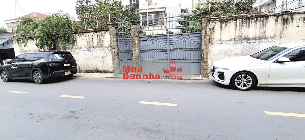 BÁN GẤP LÔ GÓC BIỆT THỰ 583M² ĐƯỜNG 17 HBC. NGANG 20M. 120 TR / M2.