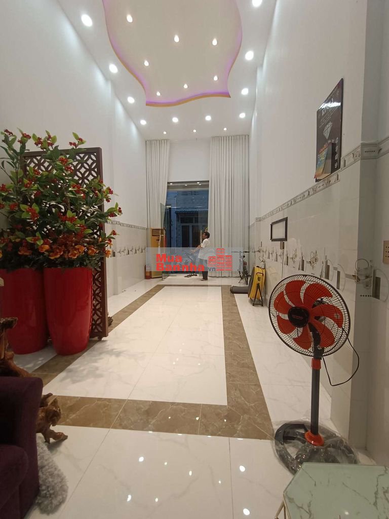 Bán nhà 2 tầng đường Phú Mỹ, Bình Thạnh, 60m2 , giá 7,1 tỷ.