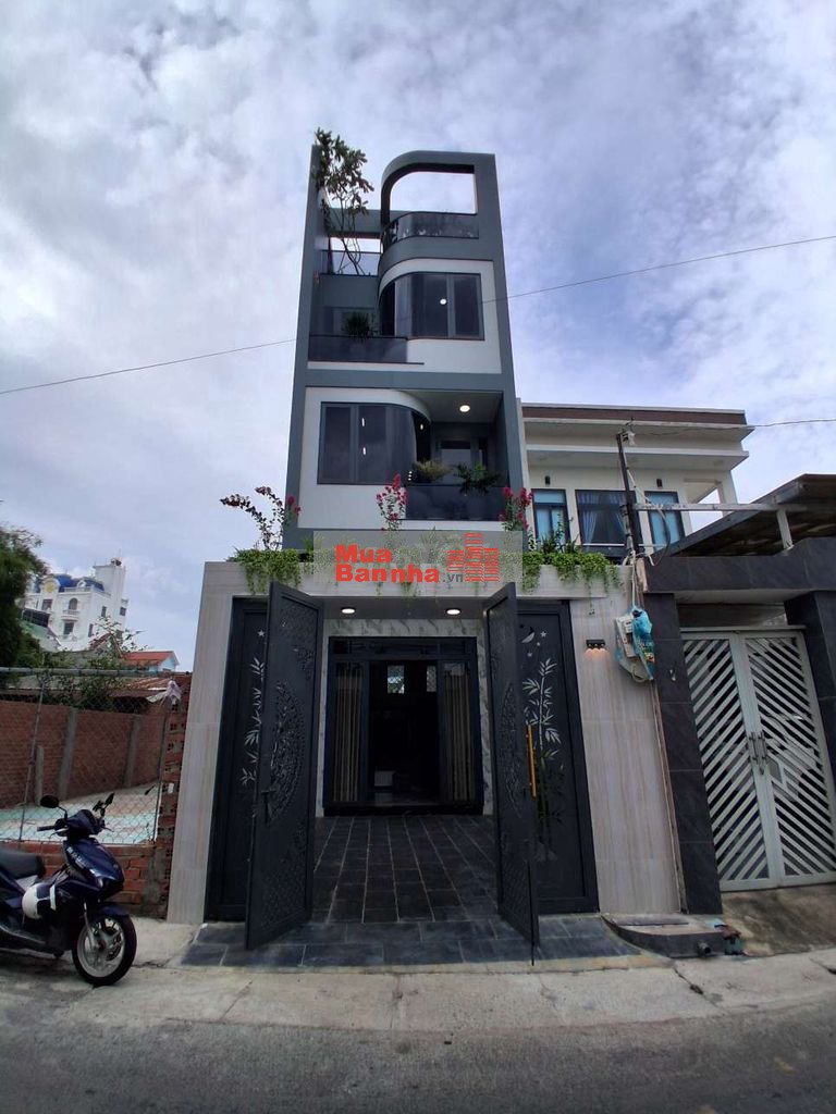 NHÀ MẶT TIỀN ĐƯỜNG NGÔ VĂN SỞ TRUNG TÂM HÀNH CHÍNH DĨ AN