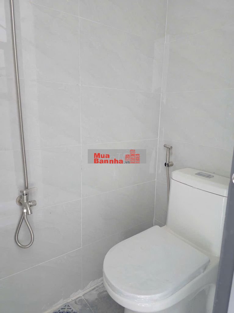 - Nhà mới giá rẻ