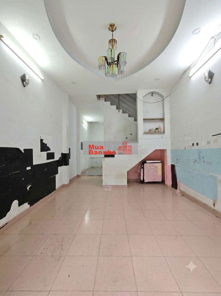 lê văn quới 40m2 chỉ 3ti nhỉn, không lô giới,không quy hoạch