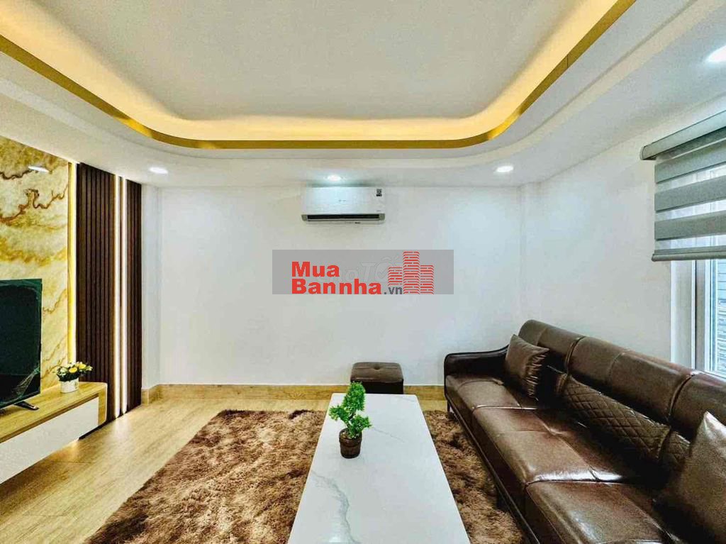 Ngay Bệnh Viện 175 - Xe hơi thông - Có Thang Máy - Nhà mới ở Liền