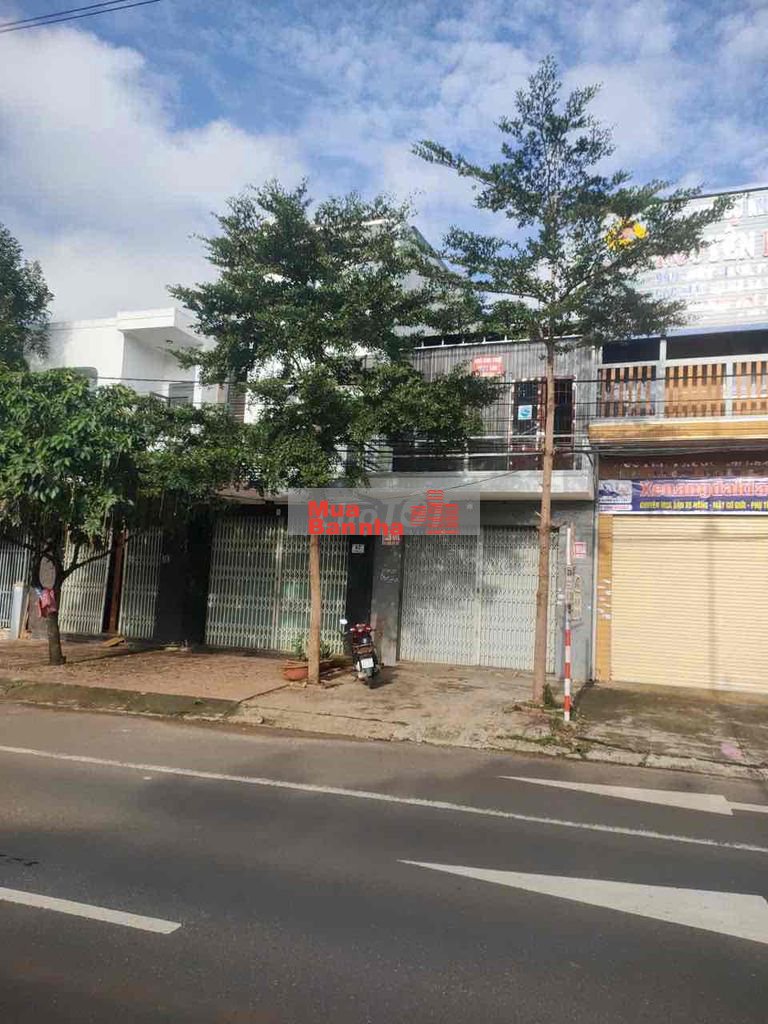 🏠 NHÀ CHÍNH CHỦ CẦN BÁN 📍 Vị trí:Đất đô thị, mặt tiền đường 10 Tháng