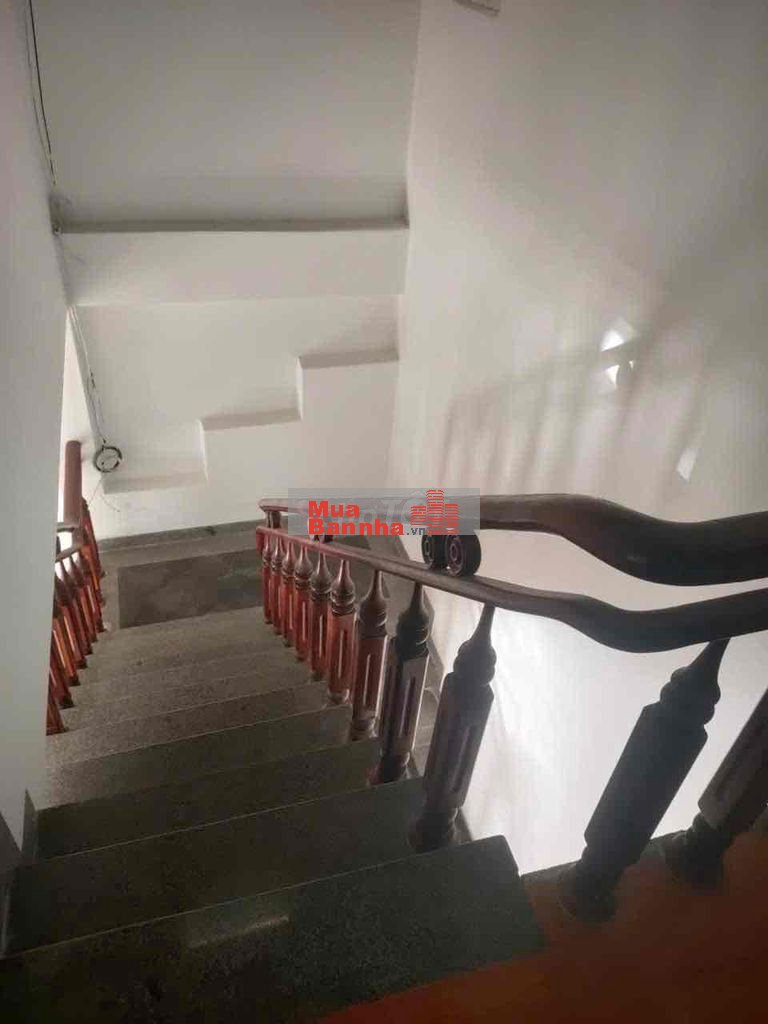 🏠 NHÀ CHÍNH CHỦ CẦN BÁN 📍 Vị trí:Đất đô thị, mặt tiền đường 10 Tháng