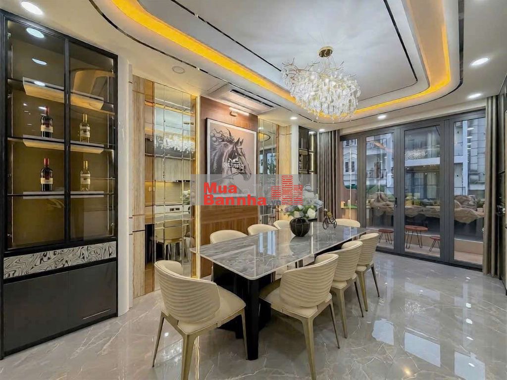 BÁN NHÀ PHỐ CAO CẤP 5 TẦNG ĐƯỜNG PHÚ THUẬN QUẬN 7