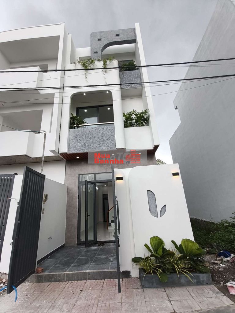 NHÀ MỚI 3 TẦNG 3PN-3WC - 4,2 X 12- KDC AN NINH, GẦN VINHOME- KHU CNC