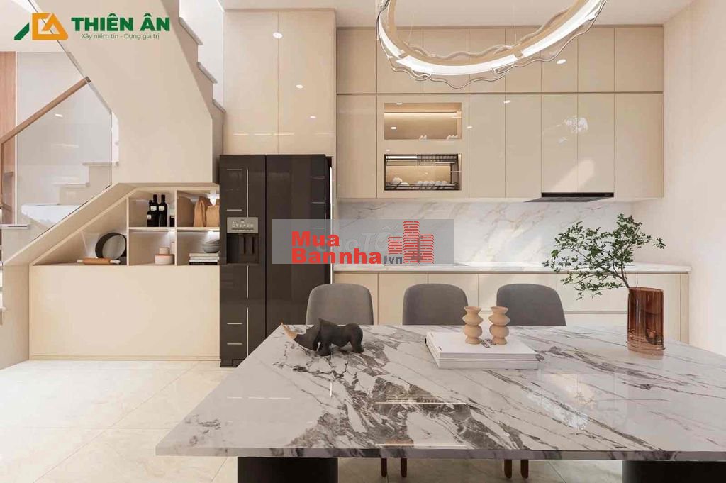 Nhà mới 3 tầng ở ngay cạnh Vinhome 4 x 13.7 gần chợ, trường học…