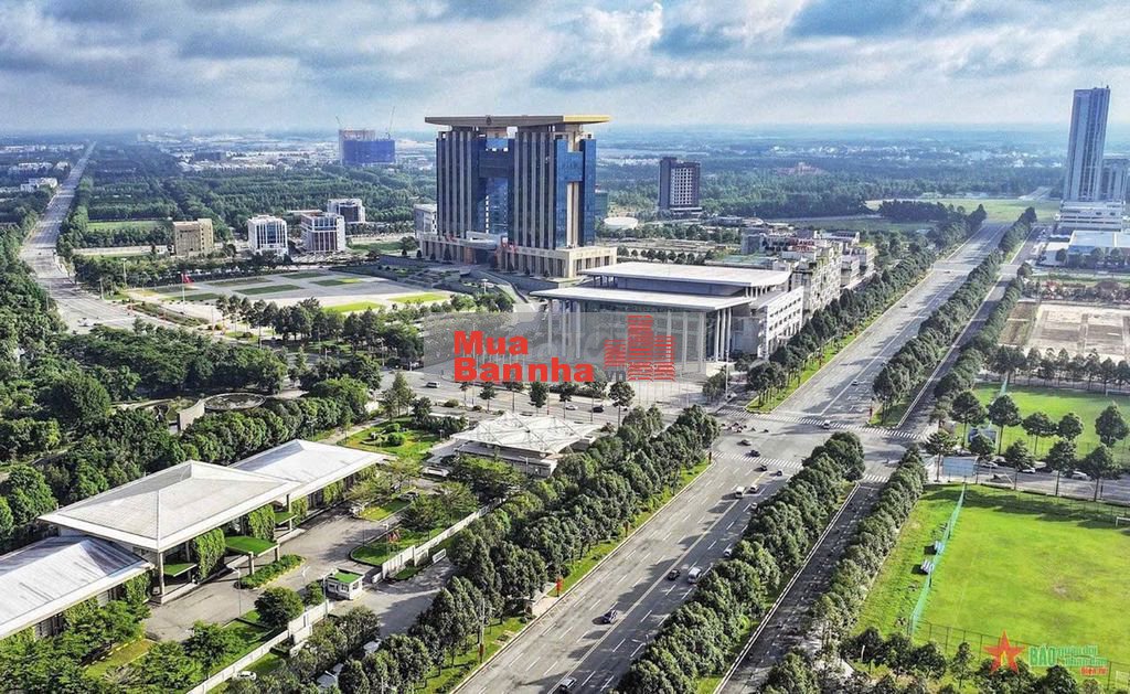 Chính chủ cần tiền bán gấp Nhà phố thương mại 2 mặt tiền đường Lê Lợi