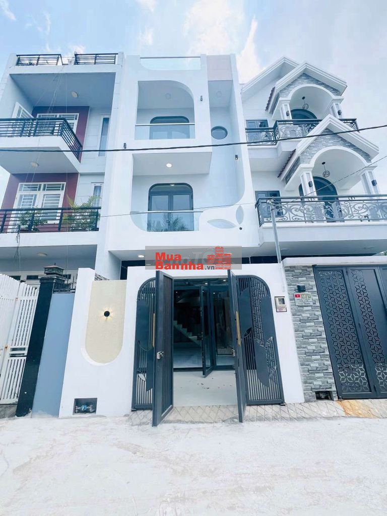 nhà mới 3 tầng vừa giảm, mua có lời - 4,4 x 13,7 - gần Vinhome