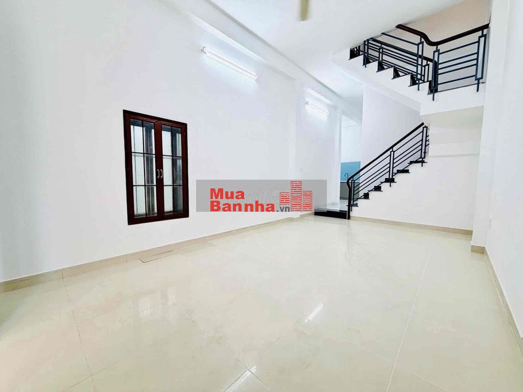 Hàng hiếm bán nhà 2 tầng 50m2 - Hẻm xe hơi khu Vip Phan Văn Trị