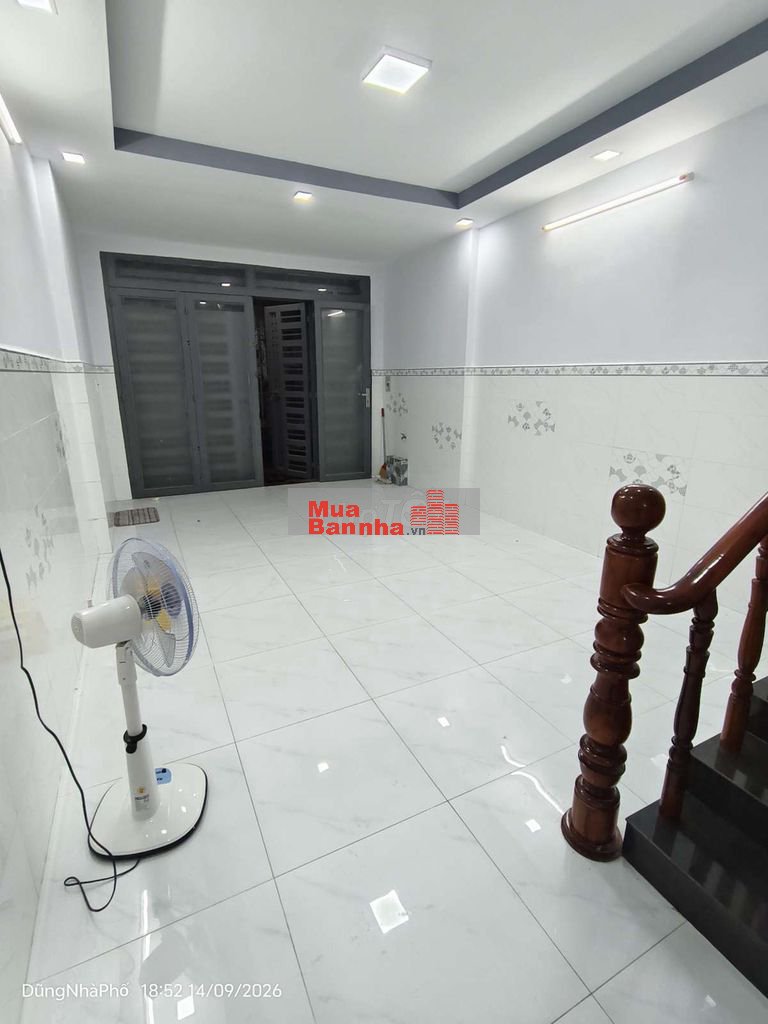 Nhà 2 tầng, 85m2(4x11) dtsd, hxh 5m thông, Lê Văn Quới, giá chỉ 3.x Tỷ