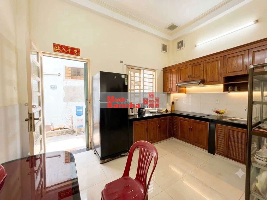 4 Tầng BTCT bên chung cư Đội Cung, 7,x Tỷ