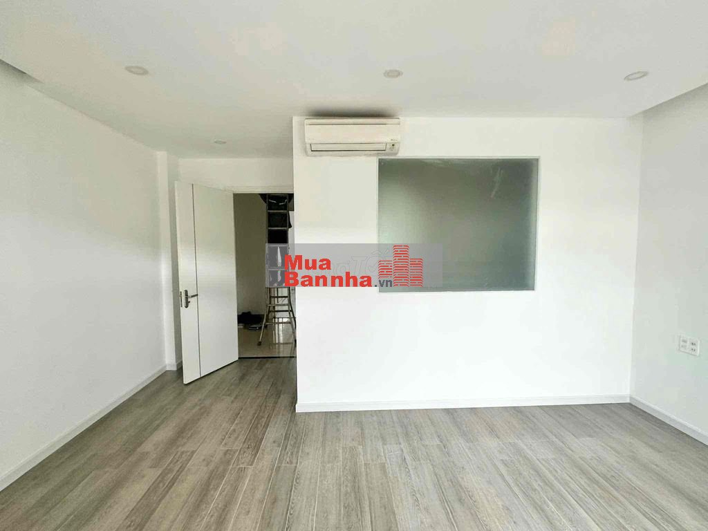 🐳★ 22 tỷ! Nhà Cityland Garden Hills ( 5x20m) 1 trệt -3 lầu
