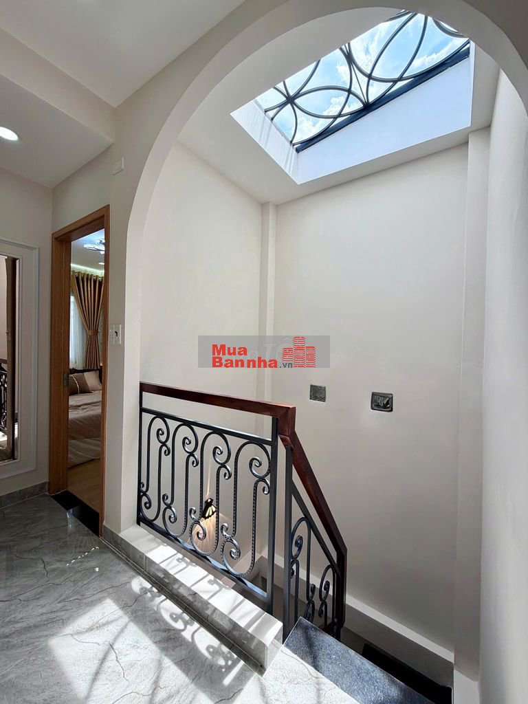 - Siêu phẩm nhà đẹp ngay trung tâm