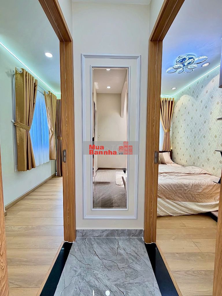 - Siêu phẩm nhà đẹp ngay trung tâm