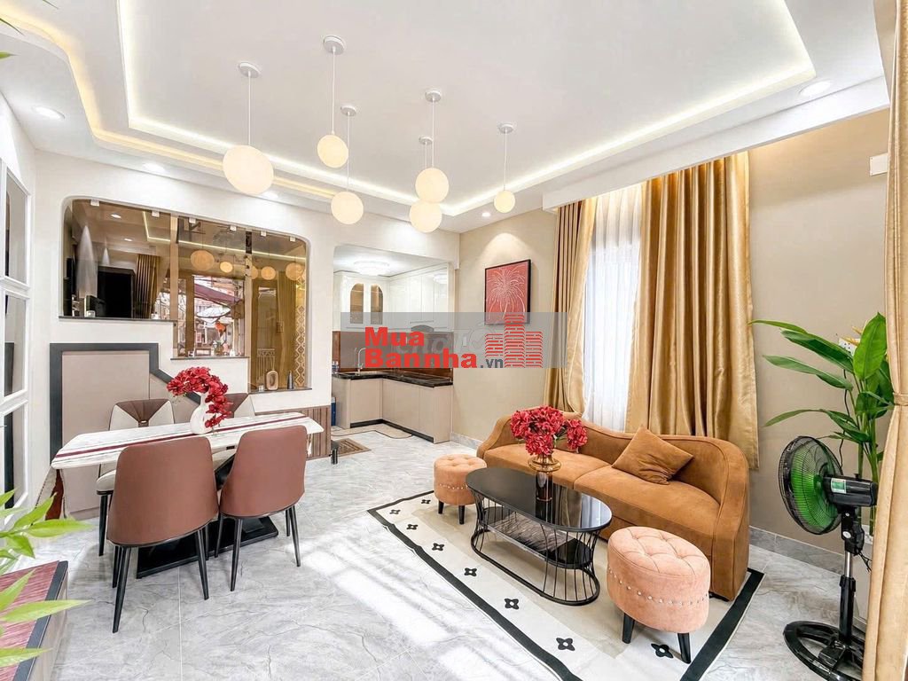 - Siêu phẩm nhà đẹp ngay trung tâm
