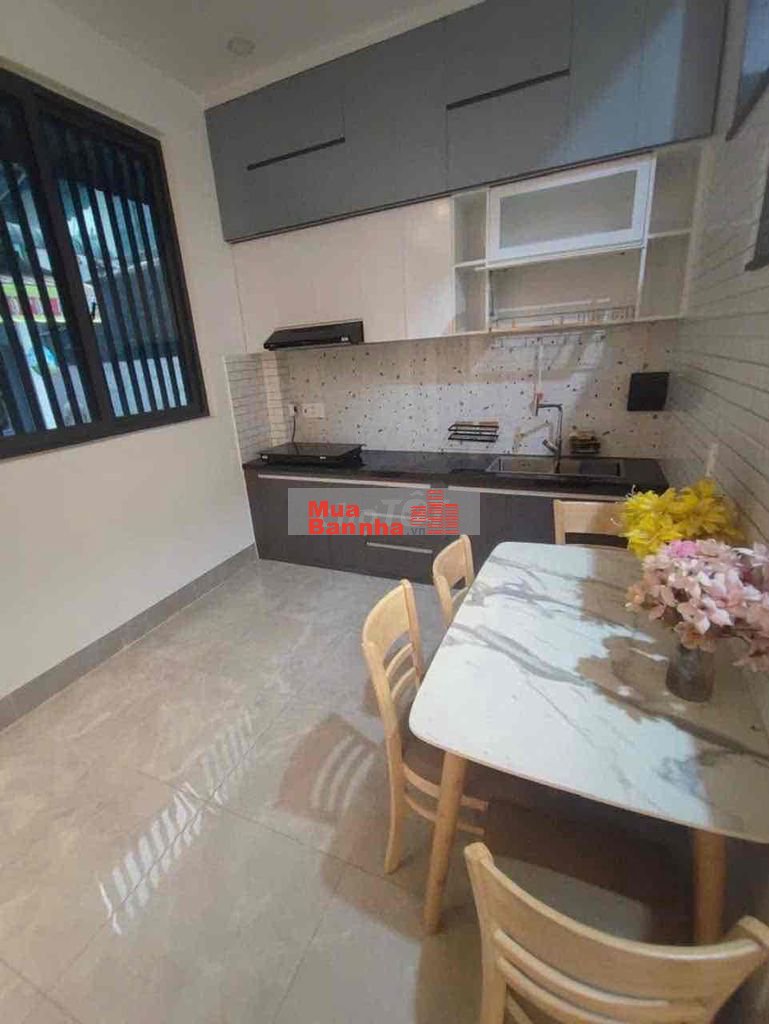 Nhà 4 tầng HXH - 31m2 - mới xây 2 năm ngay Emart chỉ nhỉnh 3ty