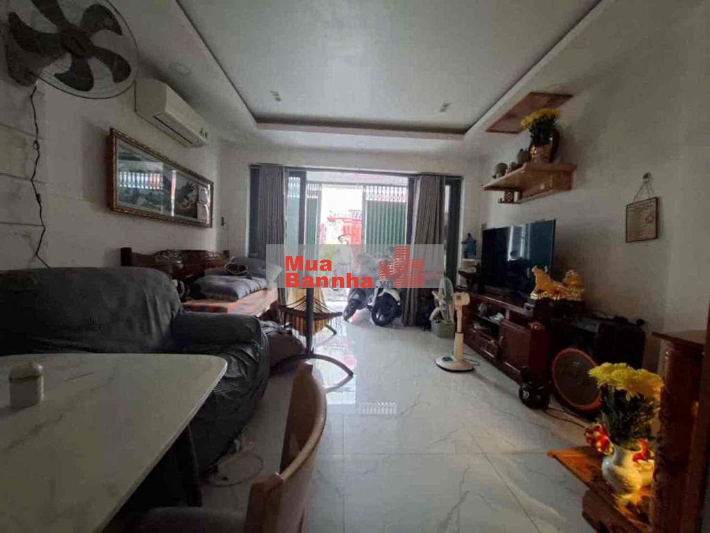 Nhỉnh 3đ có nhà 2 tầng, 42m2 ngay BV Hồng Đức, Thống Nhất, P10, Gvap