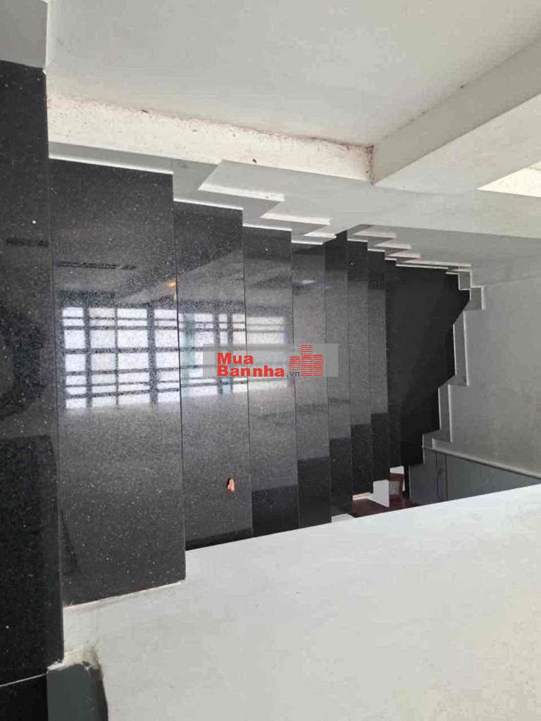 Nhỉnh 3đ có nhà 2 tầng, 42m2 ngay BV Hồng Đức, Thống Nhất, P10, Gvap