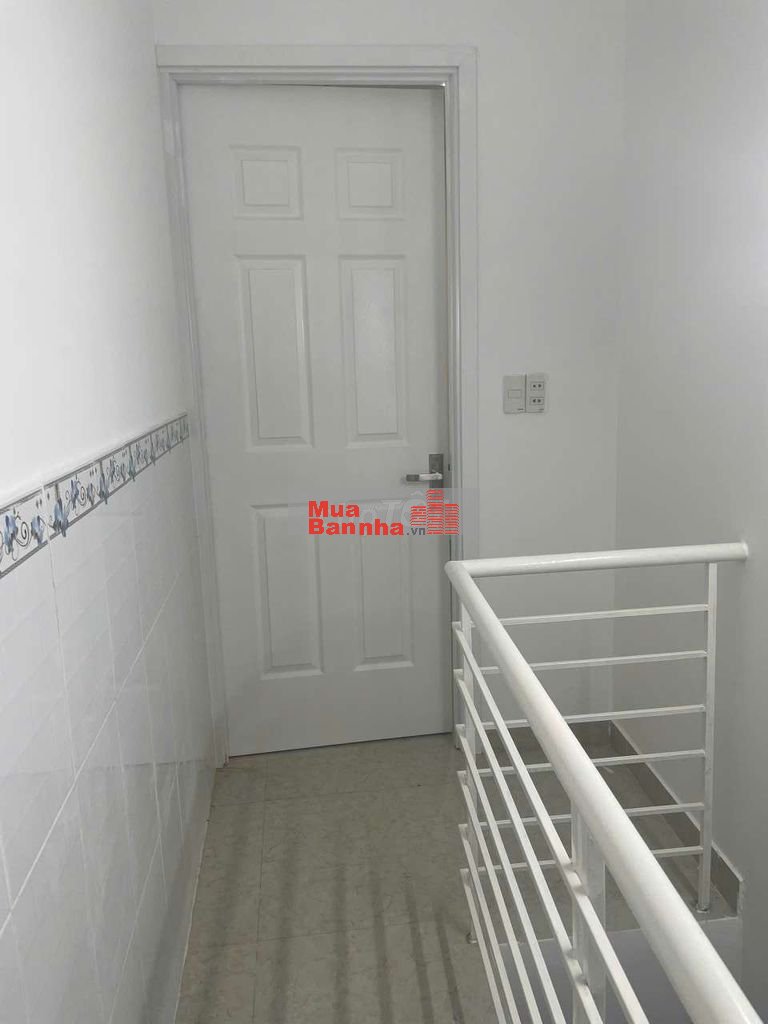 Nhà Phan Huy ích 3x6m 1 lầu sổ riêng hoàn công