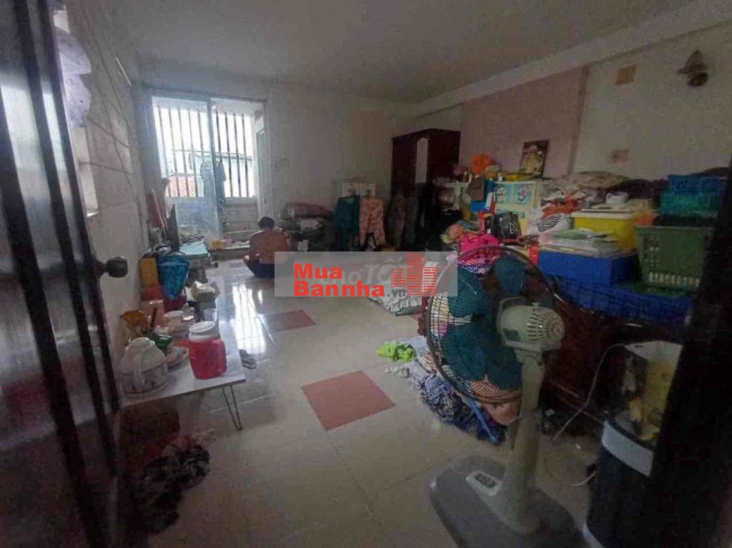 Ngân hàng thanh lý- DT 10x15m-3tang 4 PN rộng lớn- Full thổ Chỉ 5ty xi