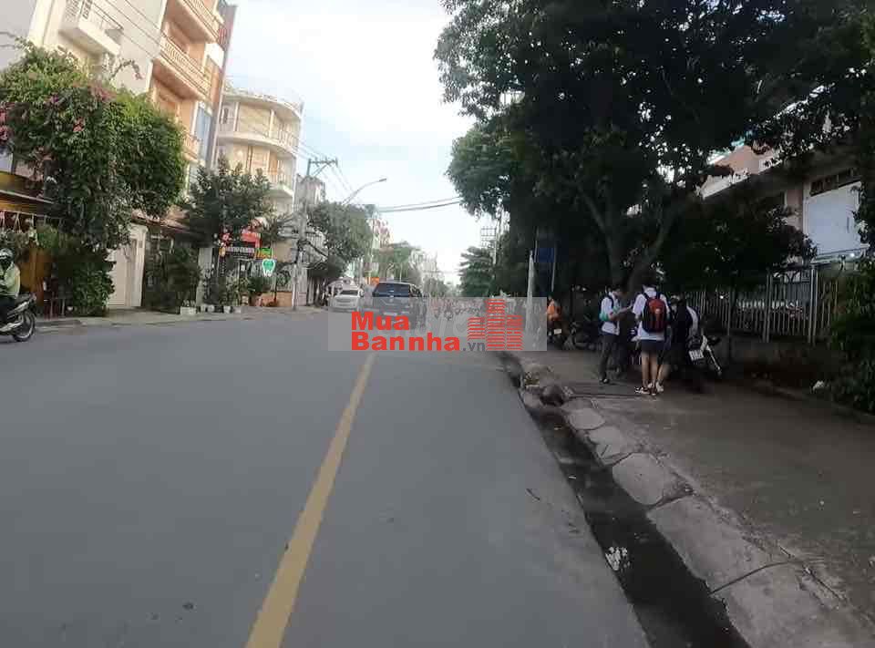 GẤP BÁN NHÀ TRỤC DƯƠNG ĐỨC HIỀN, TÂY THẠNH, TÂN PHÚ DT 52m2 NHỈNH 4TỶ