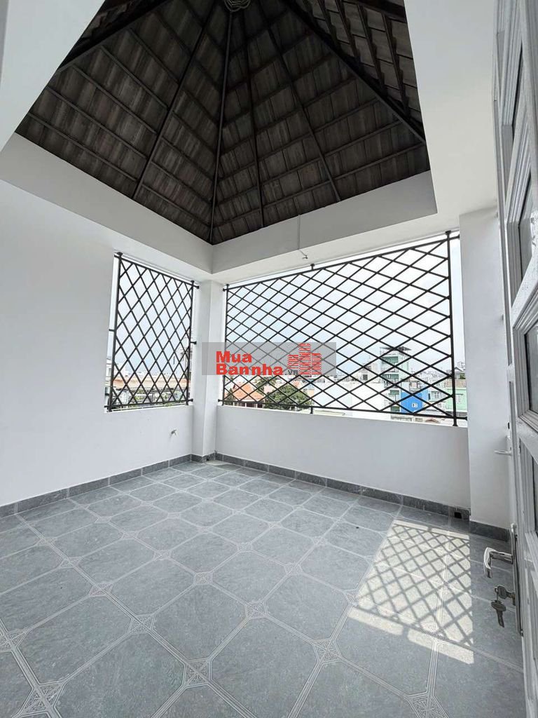MT 33 Lê Công Phép 4.5x20 3 lầu
