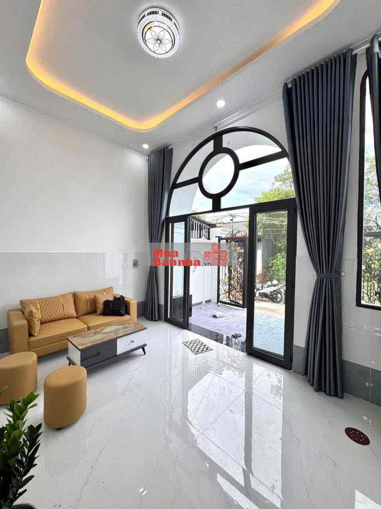 Nhà Mới Mái Hộp 5 x 16m Ngay Ngã Ba Mỹ Lộc - Sổ Hồng Hoàn Công Giá Rẻ