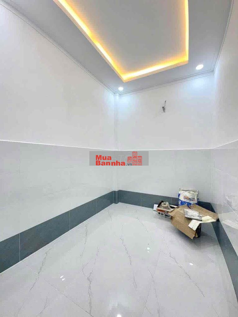 Nhà Mới Mái Hộp 5 x 16m Ngay Ngã Ba Mỹ Lộc - Sổ Hồng Hoàn Công Giá Rẻ