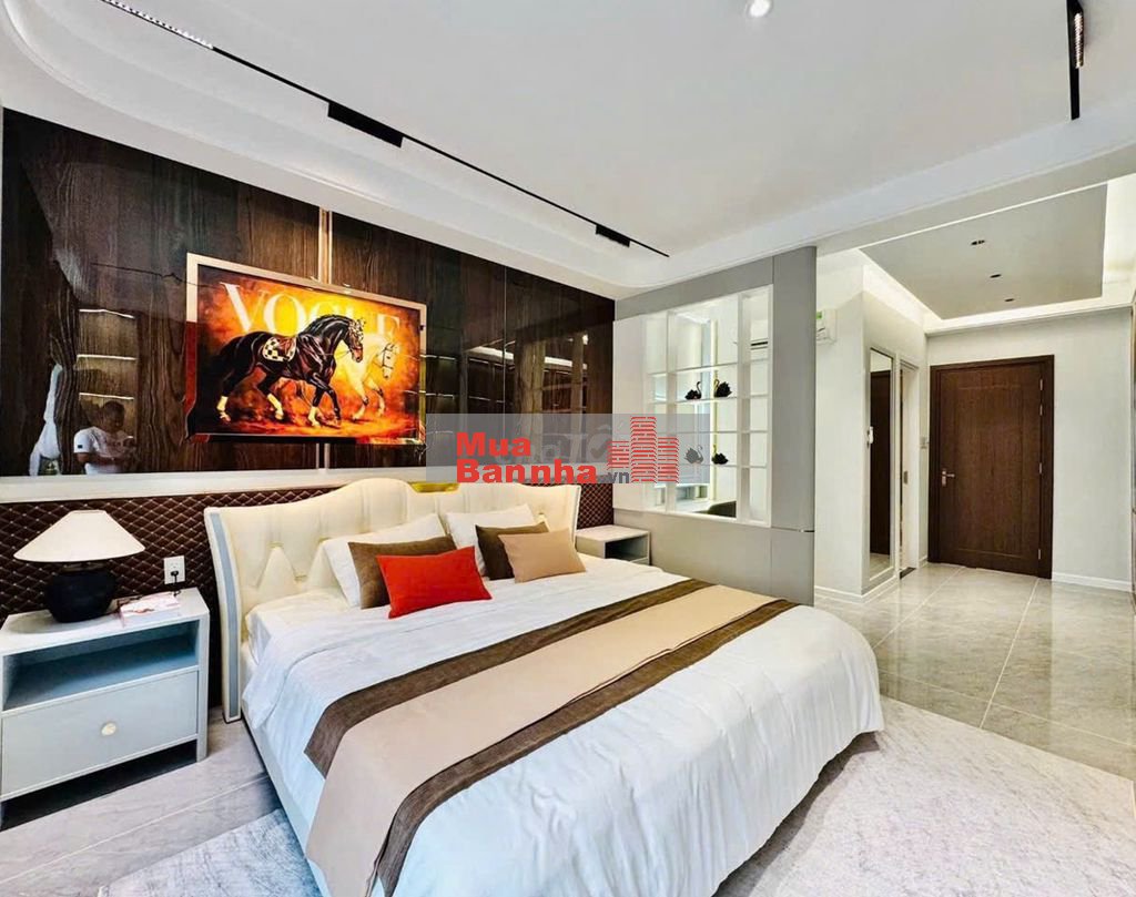 Nhà ĐẸP 166/3 Đặng Thùy Trâm. DT 4,8X13M. Trệt 3 Lầu