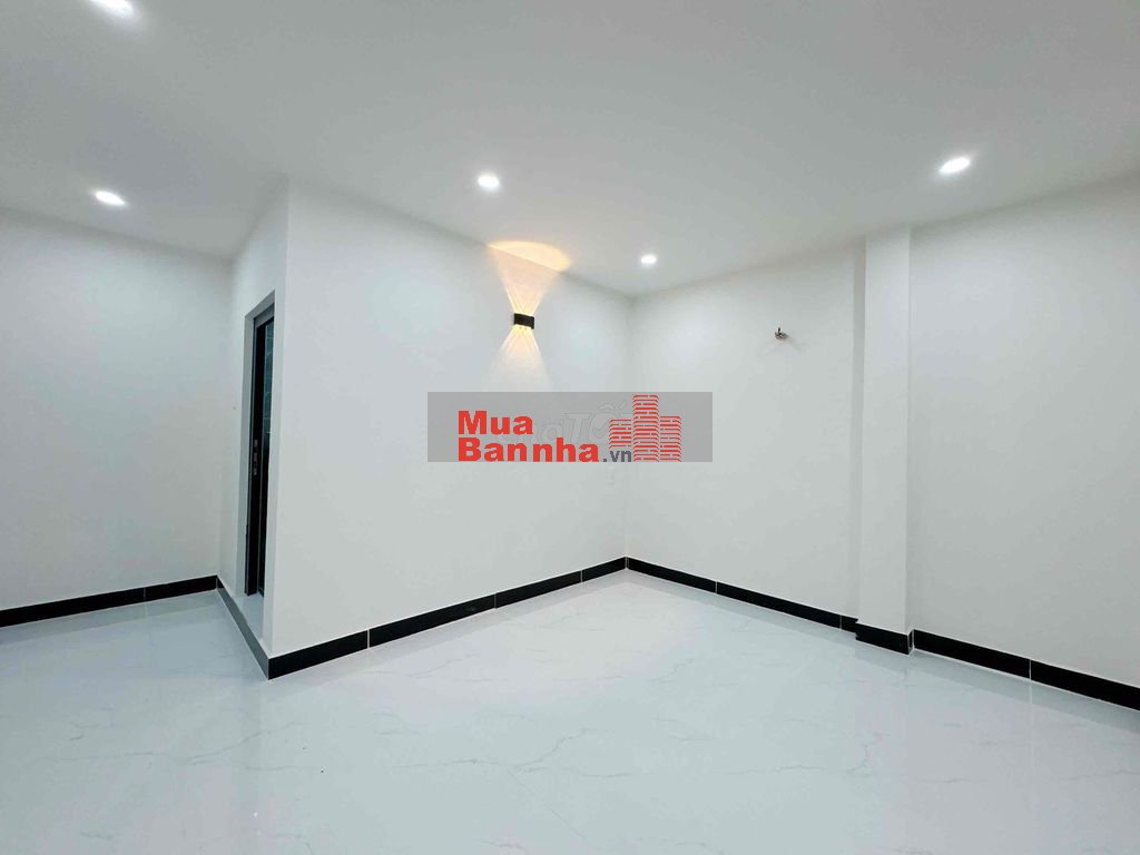 NHÀ P.TÂN HƯNG KHU HIM LAM NGUYỄN THỊ THẬP OTO ĐỖ CỬA - 4M x 12M - 3PN