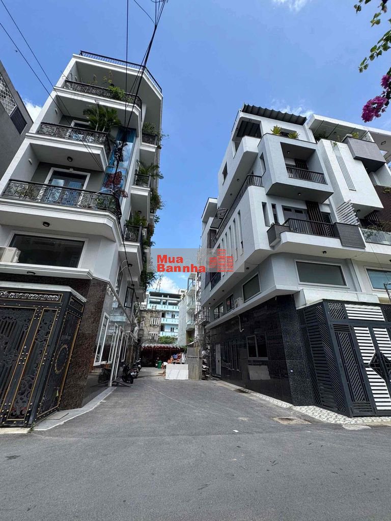 9.8tỷ Nhà hẻm Toà Án Dương Quảng Hàm ( 4 x 13.5m)