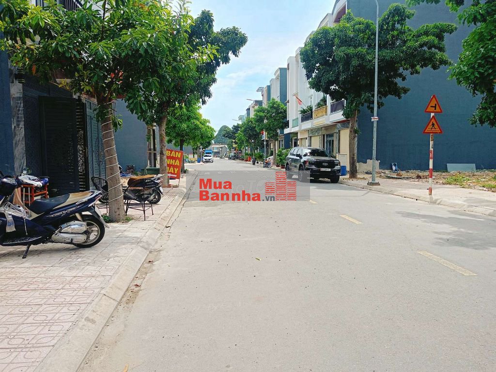 bán căn nhà trục chính kdc an phú thuận an