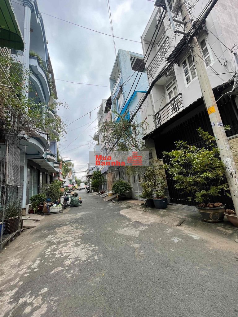 MT ĐƯỜNG SỐ 12, DT: 4x13.5m NHÀ CẤP 4 TIỆN XÂY MỚI CÁCH AEON MALL 300m