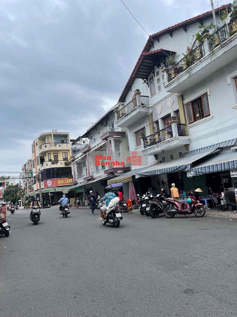 MT ĐƯỜNG SỐ 12, DT: 4x13.5m NHÀ CẤP 4 TIỆN XÂY MỚI CÁCH AEON MALL 300m