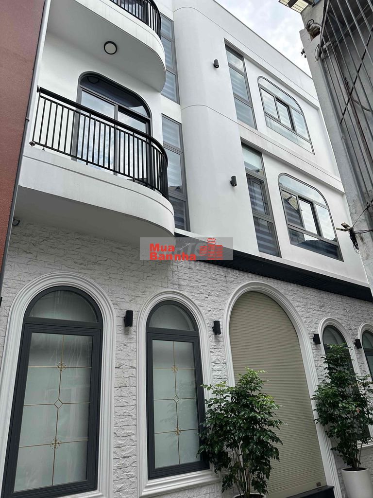 Bán nhà:6,3x9,2,3 lầu,2 mặt tiền lô nhì Trần quốc toản,p.Võ thị sáu,Q3