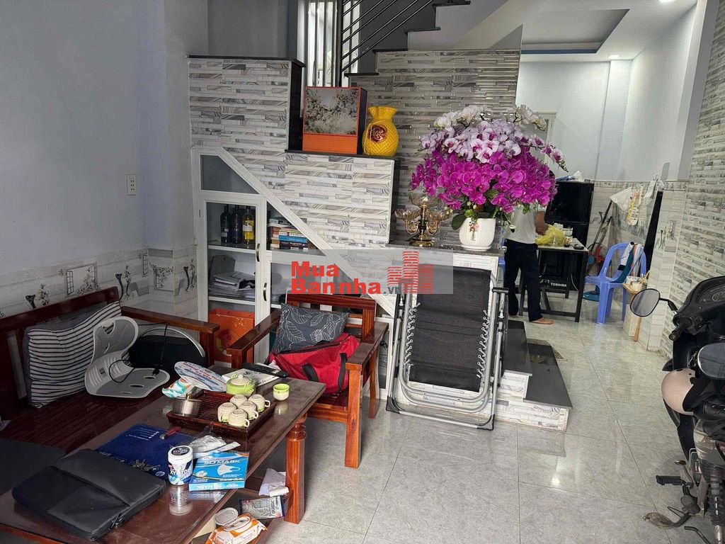 bán nhà hẻm 111/5a Tam Bình, TPHCM, 40m2, dtsd:120m2