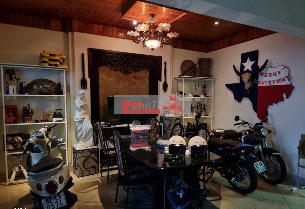 MĂT TIỀN PHAN CHÂU TRINH GẦN COOPMART - GIA CHỈ 18TY HƠN