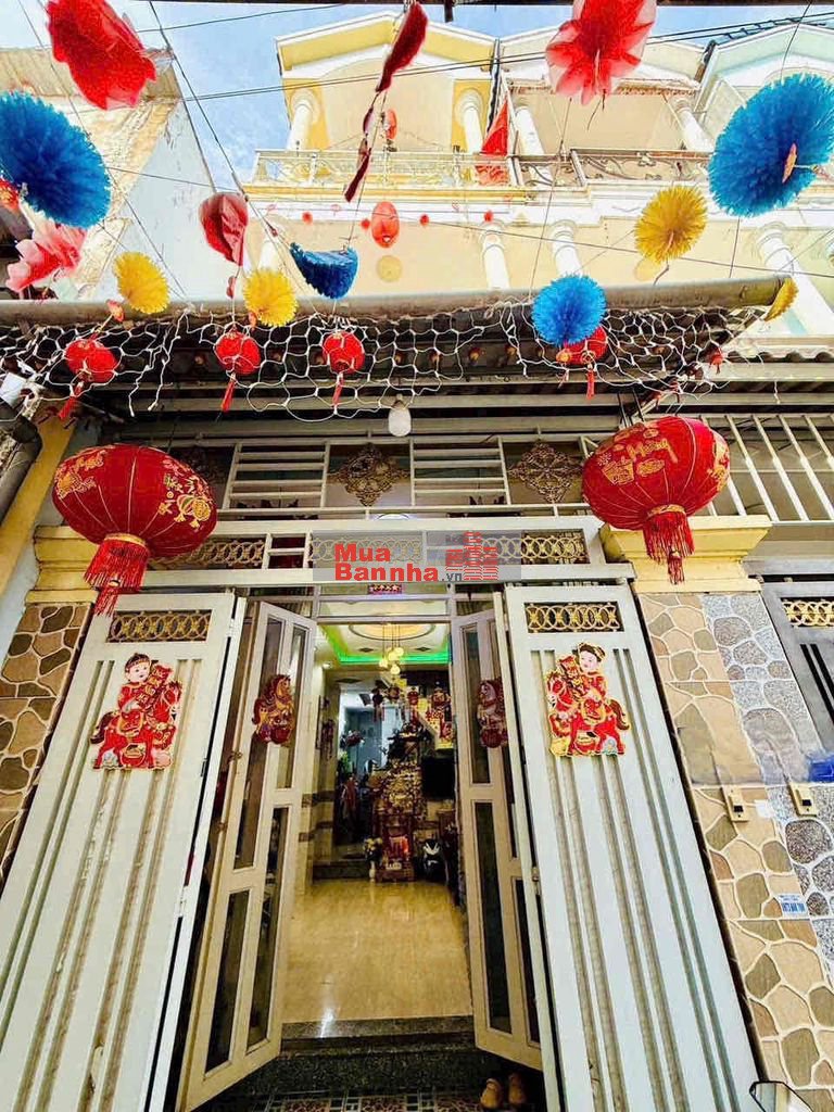 chủ bán gấp nhà 3 tầng ngay chợ Thiếc Lê Văn Khương Q12