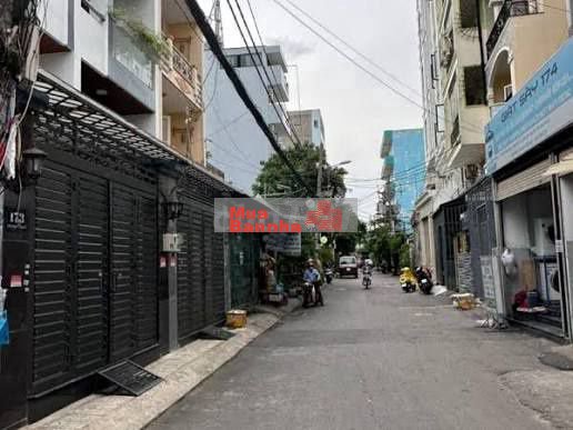 CHDV MT Trần Bá giao P5, DT 4.5x18m, 3 lầu, 30tr/th, chỉ 11.9 tỷ TL