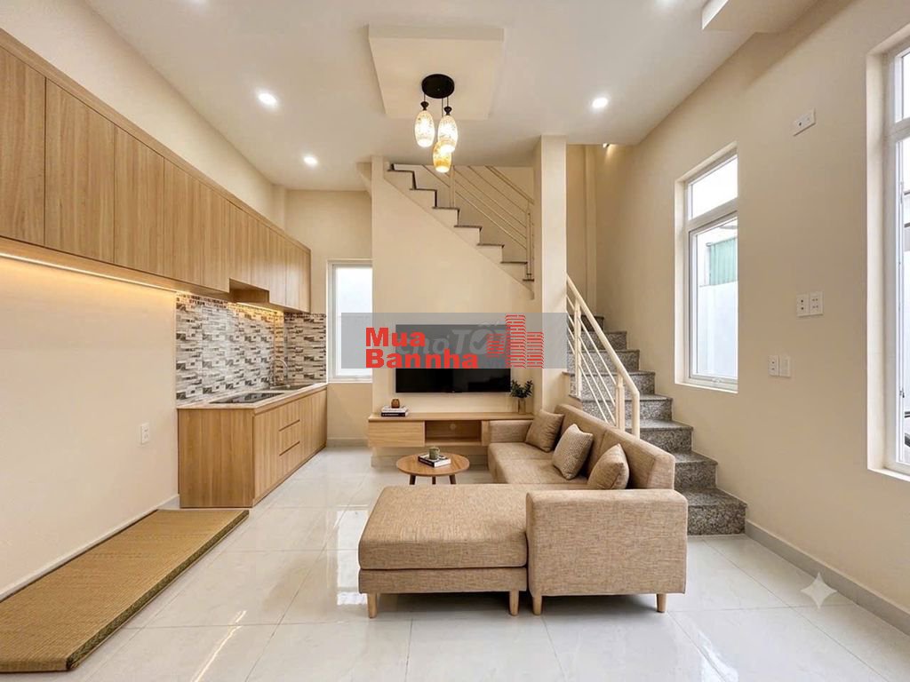 👉 Bùi Văn Ba Q.7 Giá chỉ 3,35 Ty - Hẻm 3m