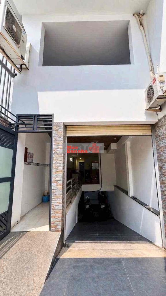 toà nhà 4,5x25m 1 Hầm 1 lững 5 lầu